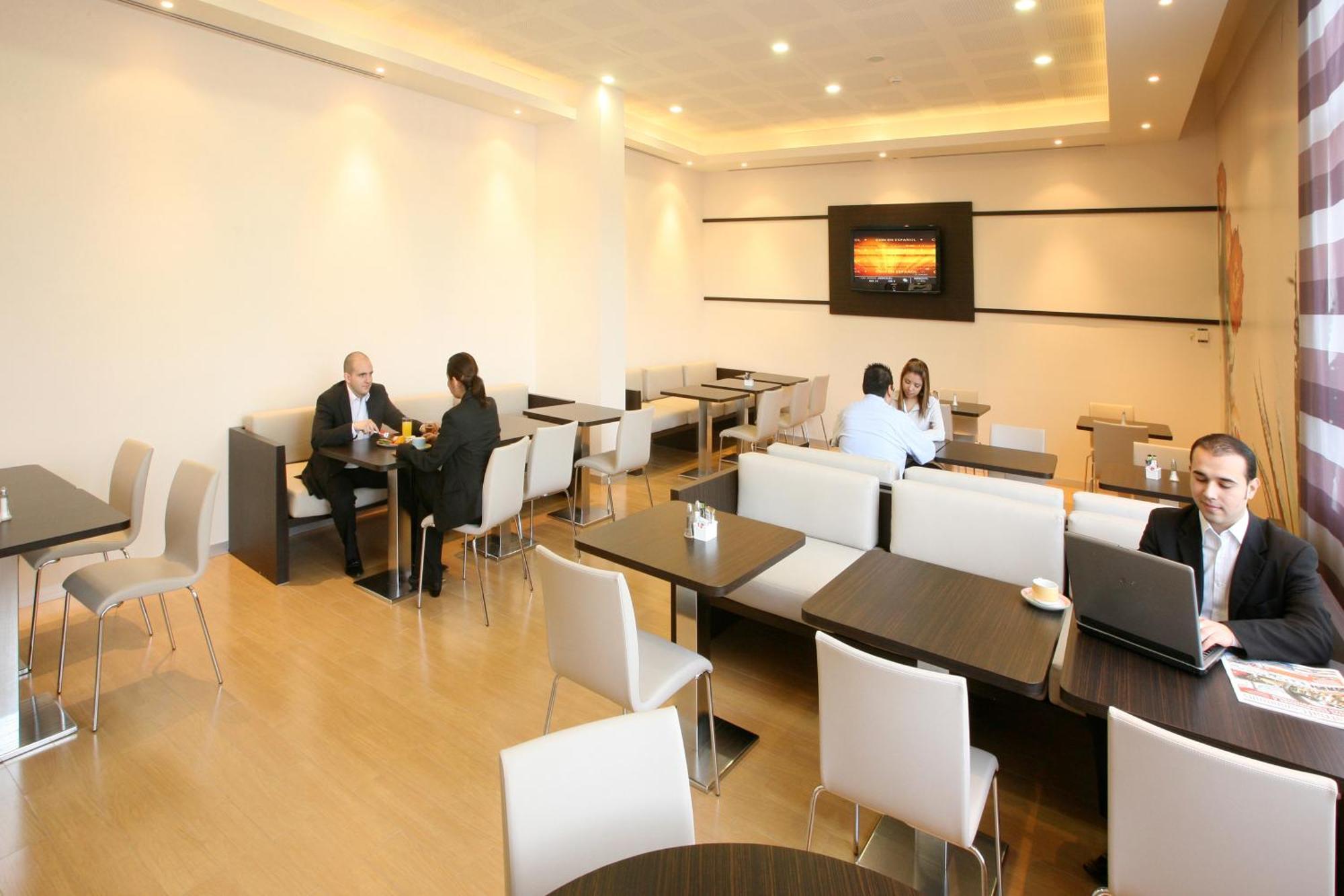 Ibis Monterrey Valle San Pedro Garza Garcia Eksteriør bilde