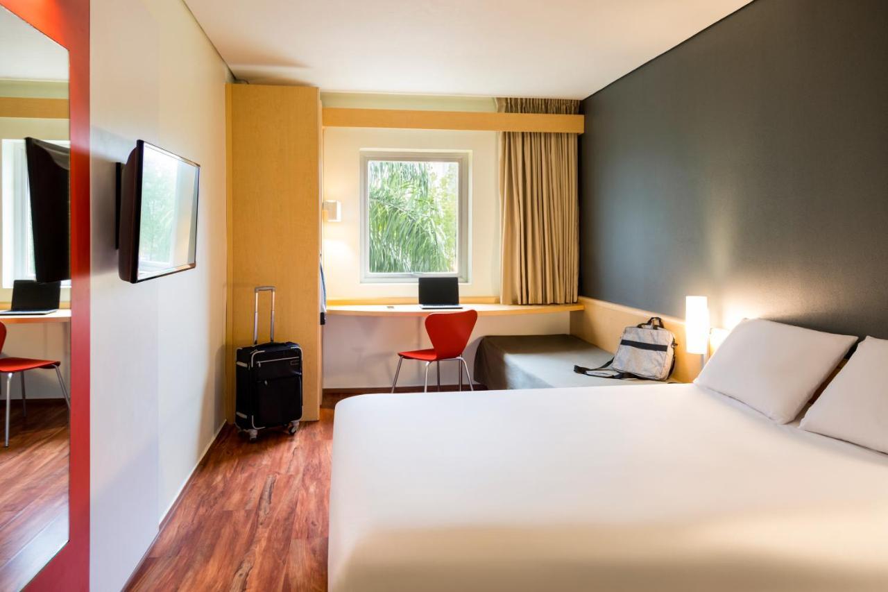 Ibis Monterrey Valle San Pedro Garza Garcia Eksteriør bilde